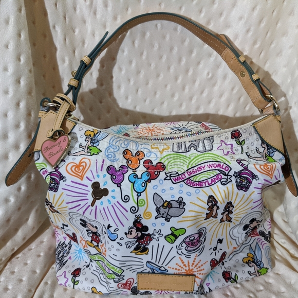 Dooney & Bourke RETIRED Disney Park Champsac Purse Bag. Like New Condition - Picture 6 of 14